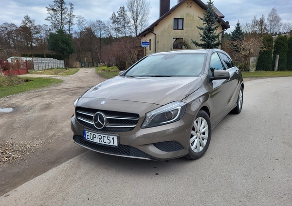 Mercedes-Benz Klasa A cena 46900 przebieg: 230000, rok produkcji 2013 z Opoczno małe 301